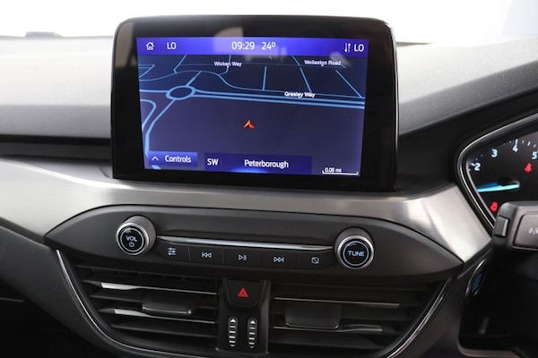 Used Ford Focus 2021 for sale - 76301119: Photo 11