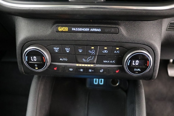 Used Ford Focus 2021 for sale - 76301119: Photo 14