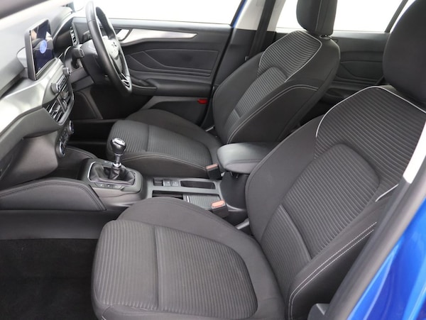 Used Ford Focus 2021 for sale - 76301119: Photo 18
