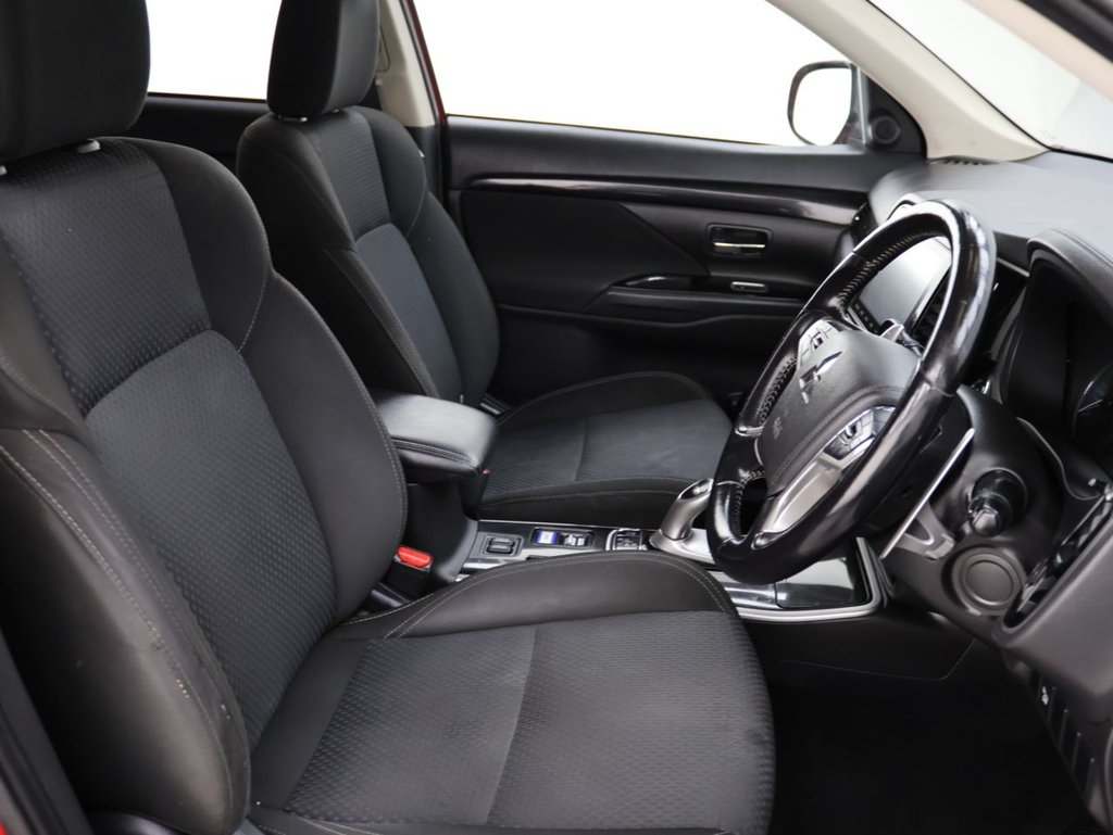 Used Mitsubishi Outlander 2020 for sale - 76520814: Photo 12