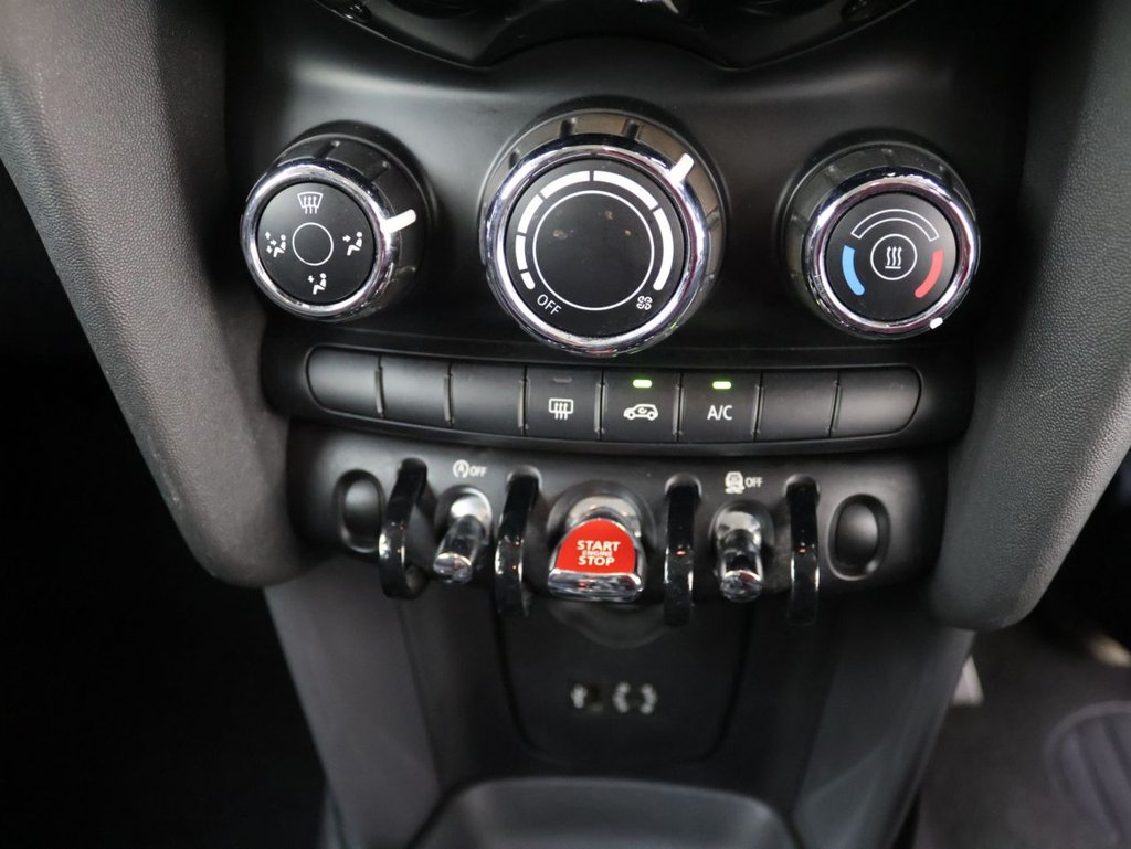 Used MINI Hatch 2017 for sale - 76300999: Photo 14