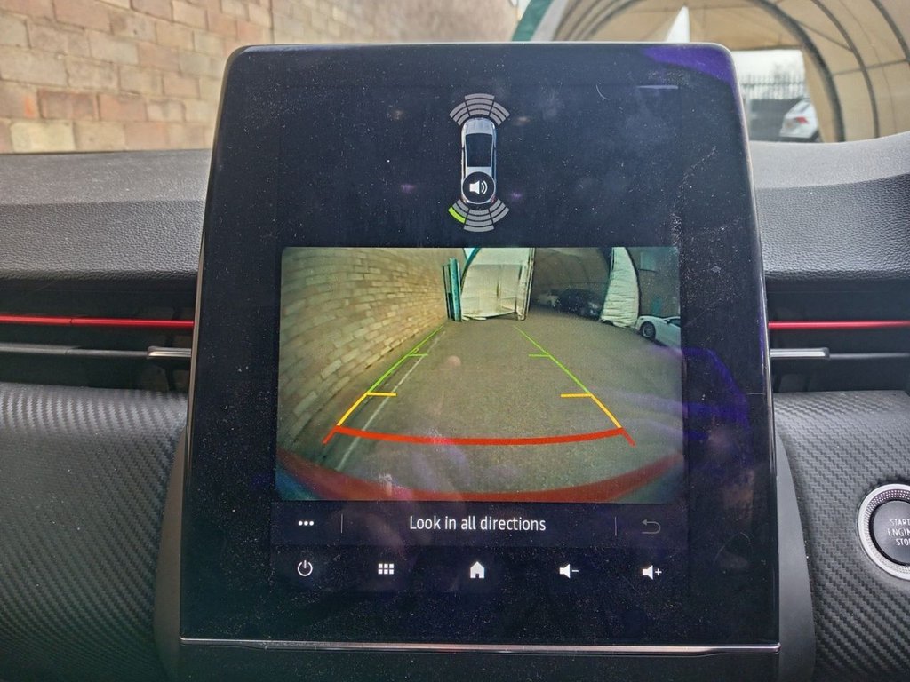 Used Renault Clio 2020 for sale - 77879542: Photo 2