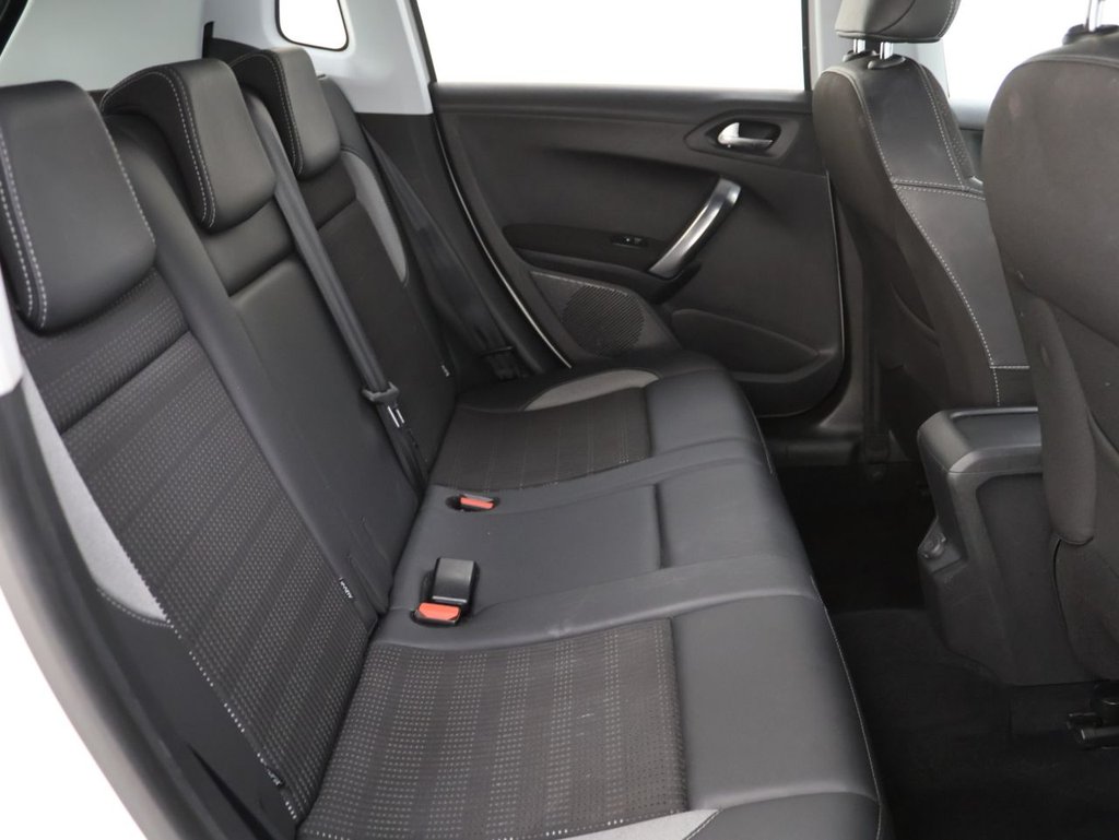 Used Peugeot 2008 2018 for sale - 76406154: Photo 16