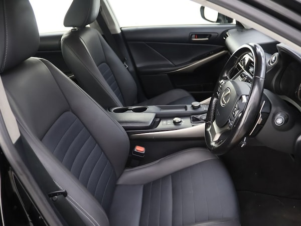 Used Lexus IS 2020 for sale - 76301082: Photo 12