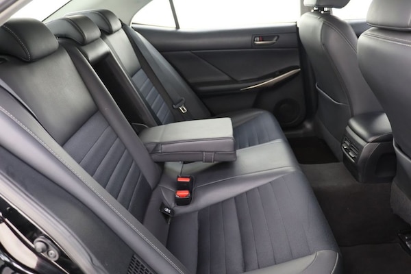 Used Lexus IS 2020 for sale - 76301082: Photo 16