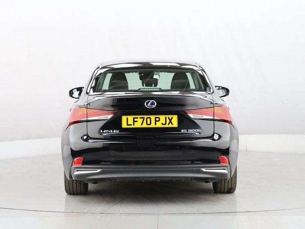 Used Lexus IS 2020 for sale - 76301082: Photo 9