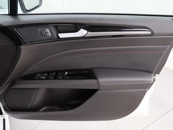Used Ford Mondeo 2019 for sale - 76301077: Photo 25