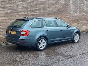 Used Skoda Octavia 2020 for sale - 77498676: Photo