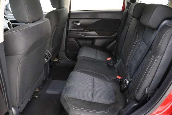 Used Mitsubishi Outlander 2020 for sale - 76301072: Photo 19