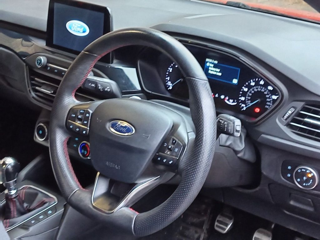 Used Ford Focus 2019 for sale - 76783468: Photo 5