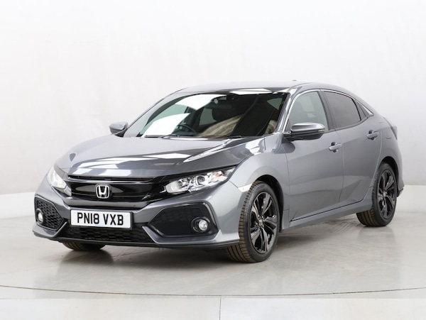 Used Honda Civic 2018 for sale - 76301063: Photo 5