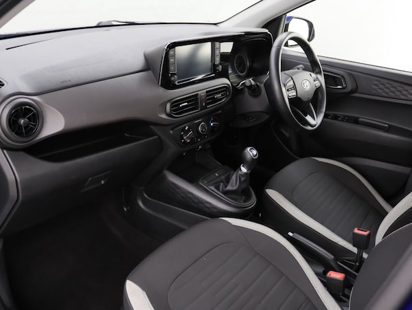 Used Hyundai i10 2021 for sale - 76300987: Photo 23