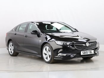 Used Vauxhall Insignia 2019 for sale - 76542110: Photo