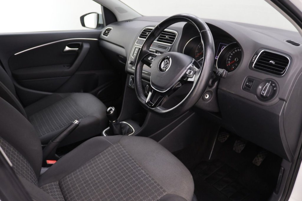 Used Volkswagen Polo 2015 for sale - 77287526: Photo 10