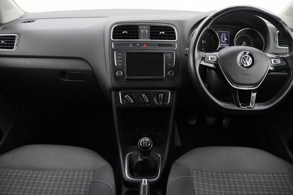 Used Volkswagen Polo 2015 for sale - 77287526: Photo 16