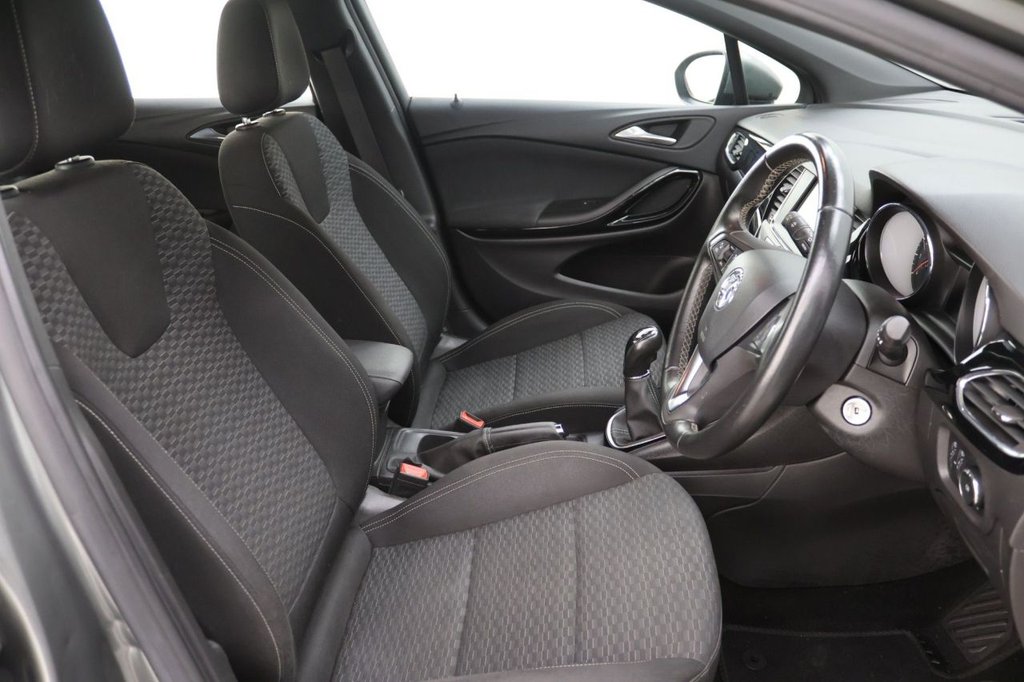 Used Vauxhall Astra 2018 for sale - 77121602: Photo 11