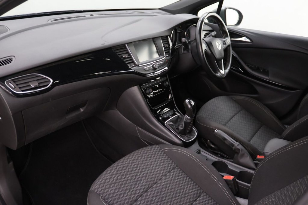Used Vauxhall Astra 2018 for sale - 77121602: Photo 22