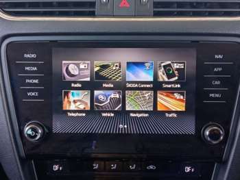 Used Skoda Octavia 2020 for sale - 74650301: Photo