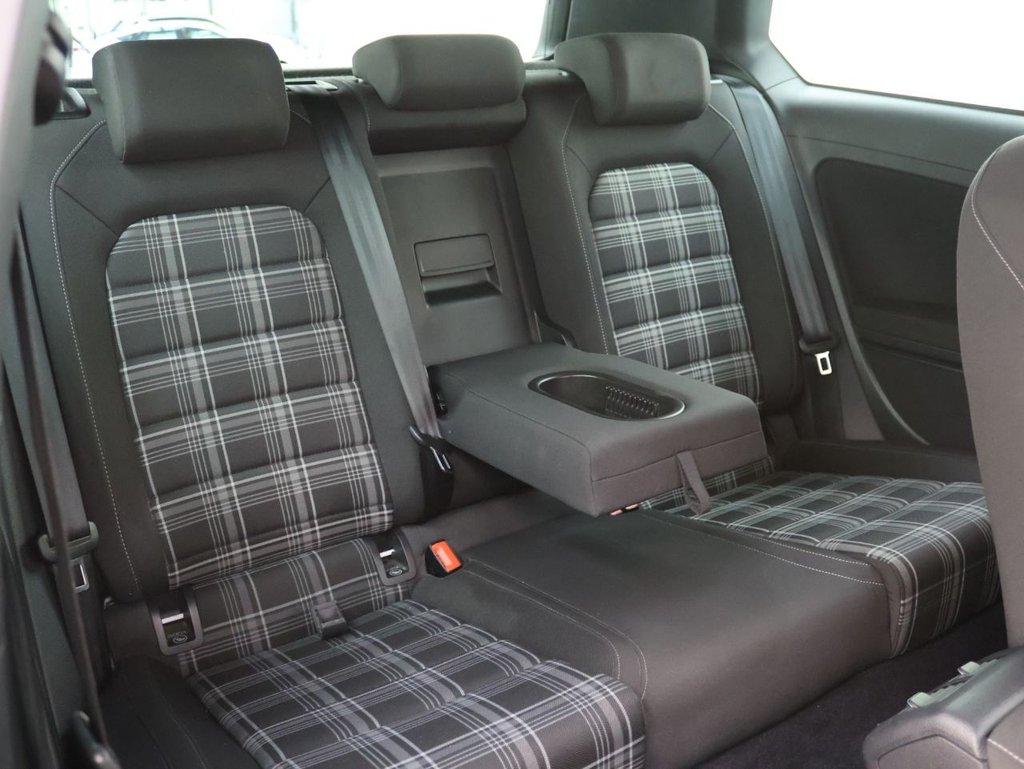 Used Volkswagen Golf 2016 for sale - 76820434: Photo 17