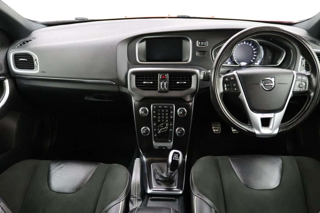 Used Volvo V40 2016 for sale - 76670628: Photo 18