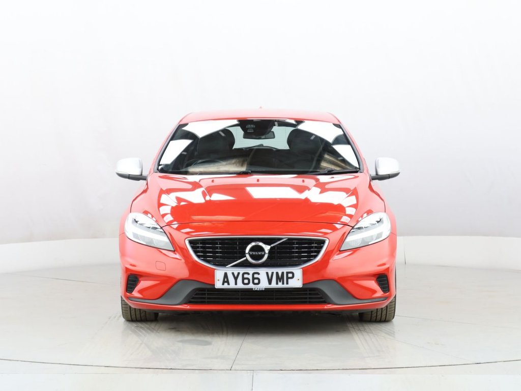 Used Volvo V40 2016 for sale - 76670628: Photo 3