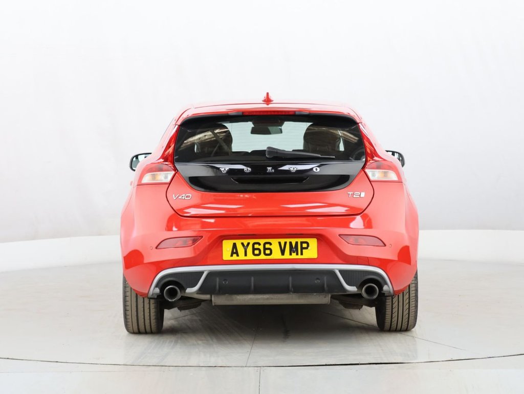 Used Volvo V40 2016 for sale - 76670628: Photo 9