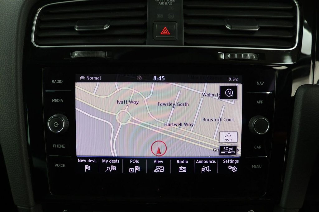 Used Volkswagen Golf 2017 for sale - 76909952: Photo 16