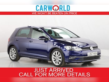 Used Volkswagen Golf 2017 for sale - 76909952: Photo