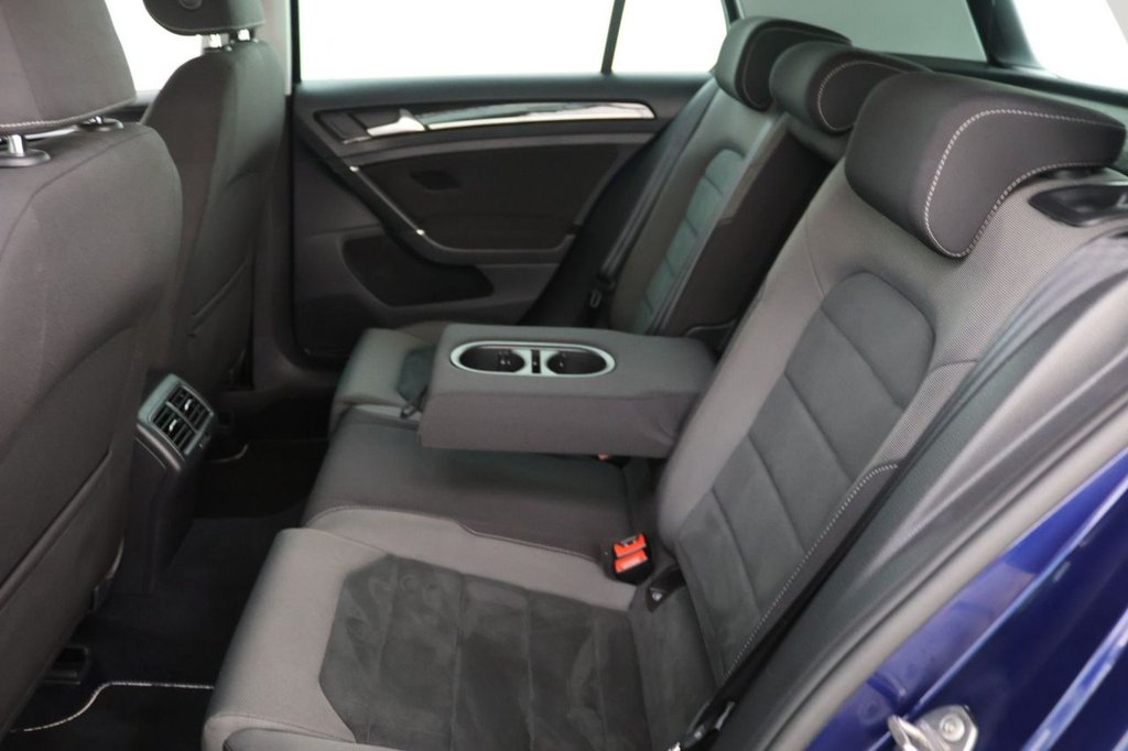 Used Volkswagen Golf 2017 for sale - 76909952: Photo 21