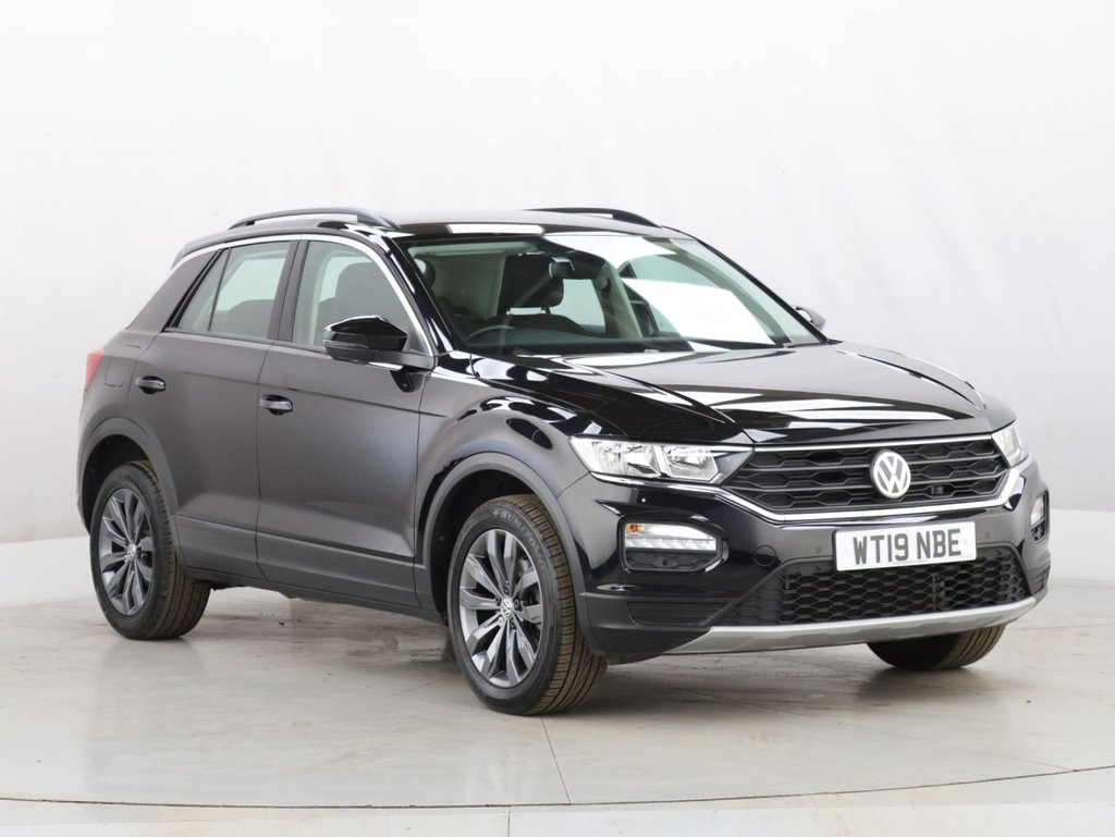 Used Volkswagen T-Roc 2019 for sale - 76654370: Photo 2