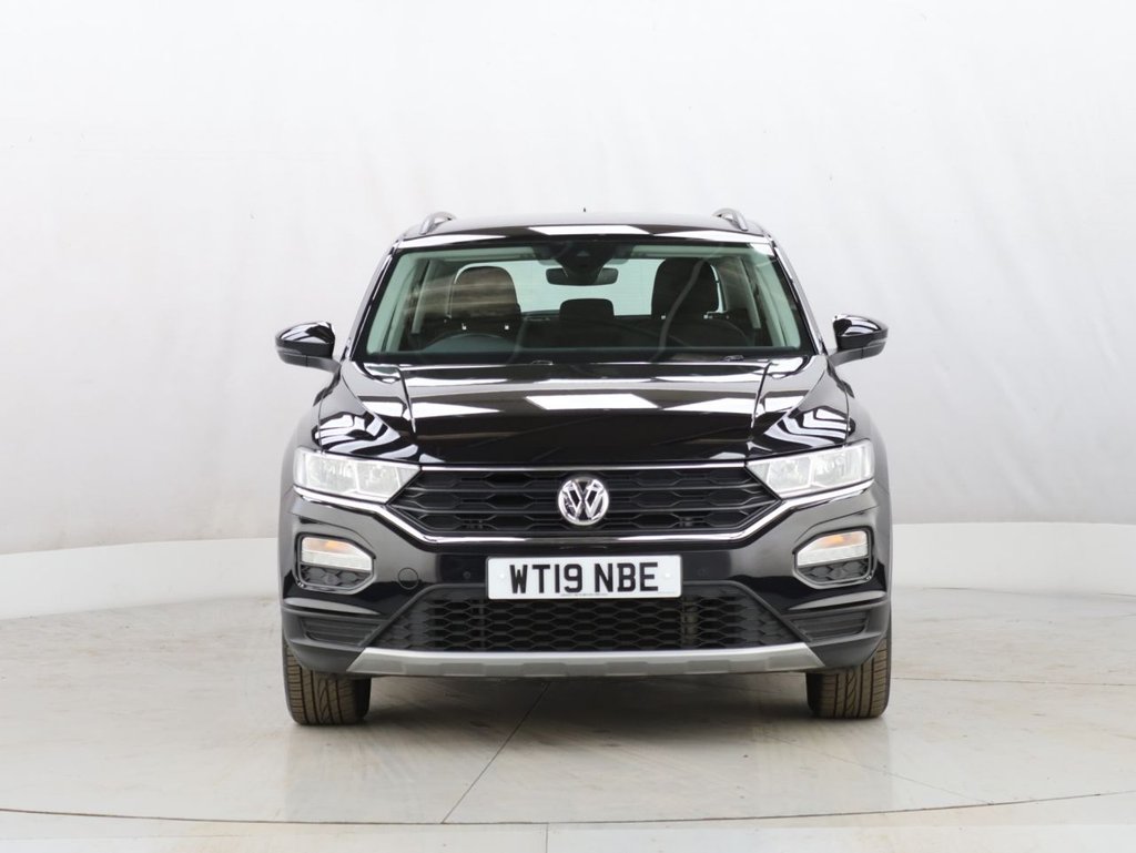 Used Volkswagen T-Roc 2019 for sale - 76654370: Photo 3