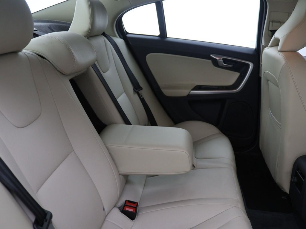 Used Volvo S60 2018 for sale - 77654522: Photo 17