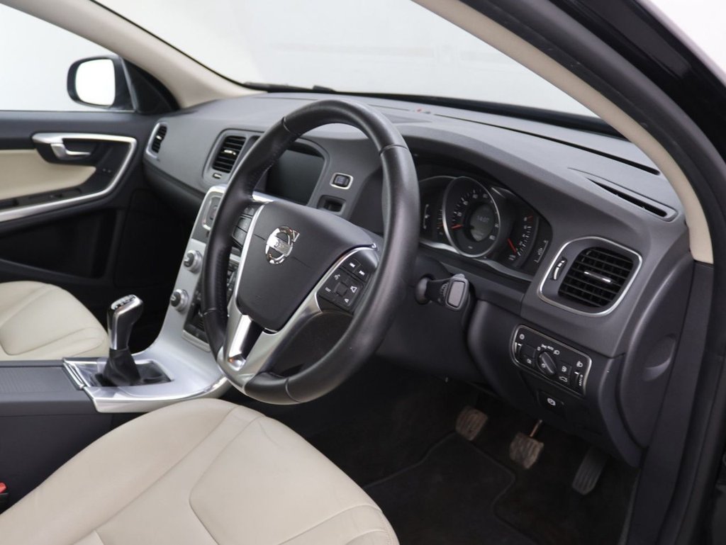 Used Volvo S60 2018 for sale - 77654522: Photo 9