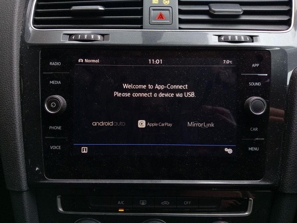 Used Volkswagen Golf 2018 for sale - 77583182: Photo 8