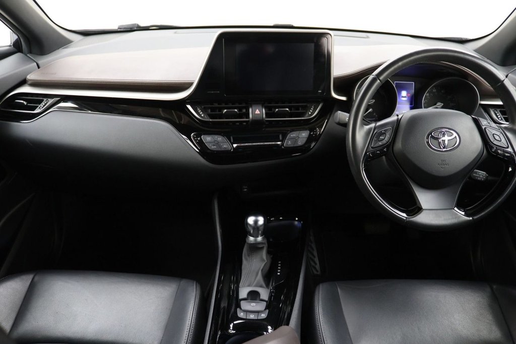 Used Toyota C-HR 2019 for sale - 76660660: Photo 18