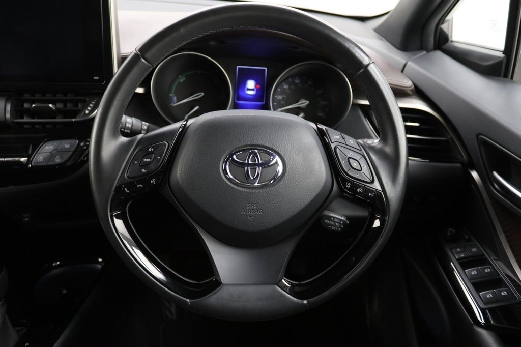 Used Toyota C-HR 2019 for sale - 76660660: Photo 20