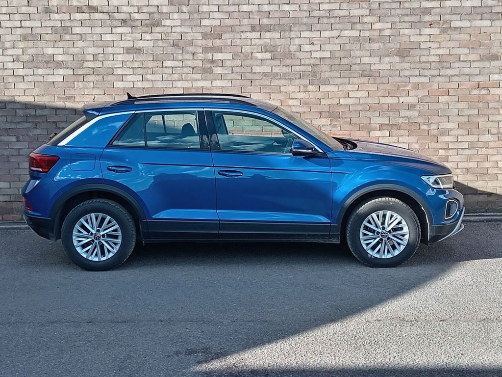 Used Volkswagen T-Roc 2022 for sale - 77849791: Photo 3