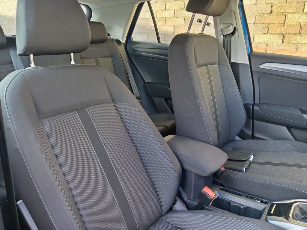 Used Volkswagen T-Roc 2022 for sale - 77849791: Photo 8