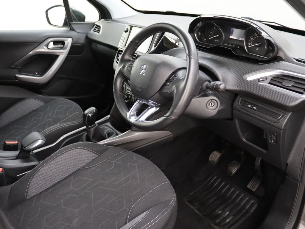 Used Peugeot 2008 2018 for sale - 76632045: Photo 10