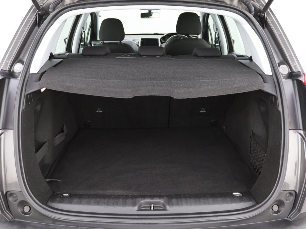 Used Peugeot 2008 2018 for sale - 76632045: Photo 23