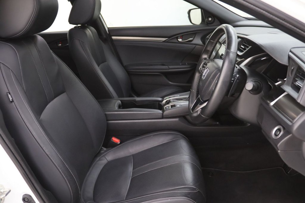 Used Honda Civic 2020 for sale - 77703582: Photo 12