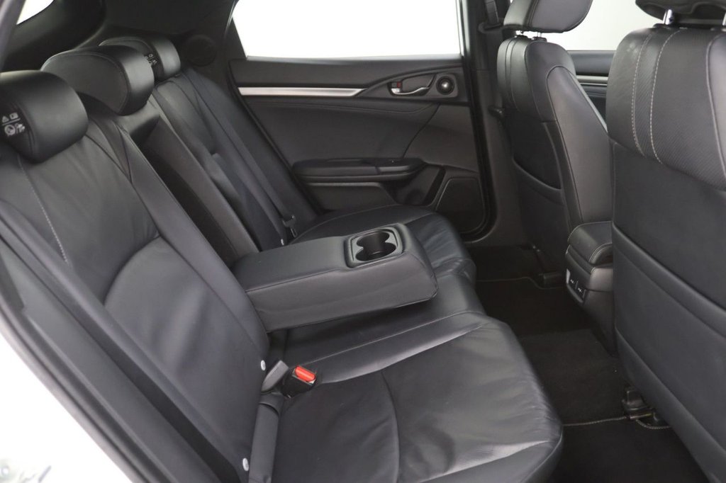 Used Honda Civic 2020 for sale - 77703582: Photo 17