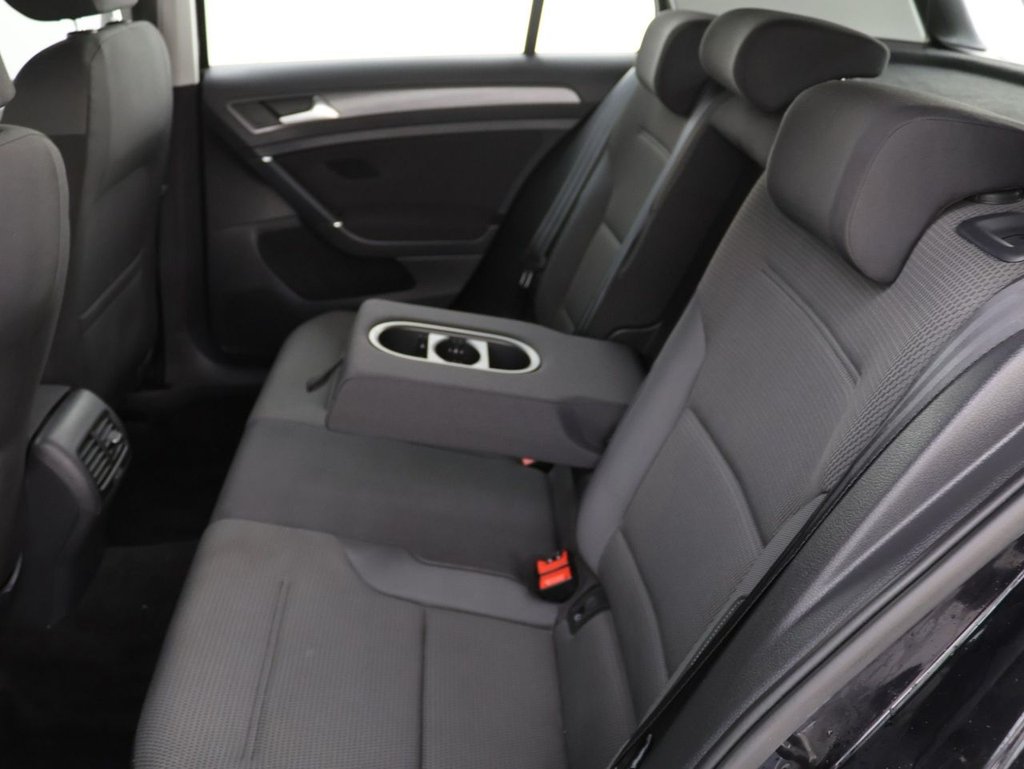 Used Volkswagen Golf 2020 for sale - 76686032: Photo 21
