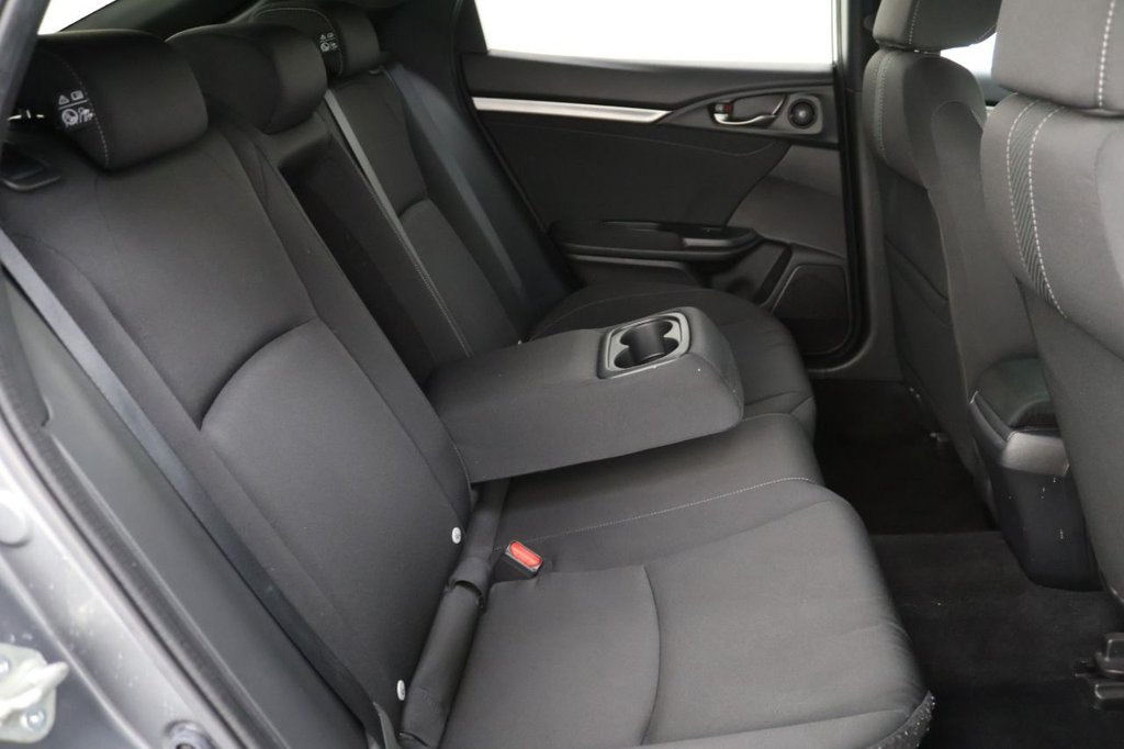 Used Honda Civic 2018 for sale - 76416961: Photo 19
