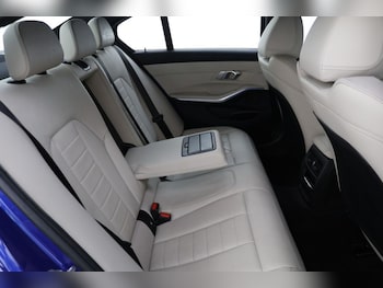 Used BMW 3 Series 2020 for sale - 76505978: Photo