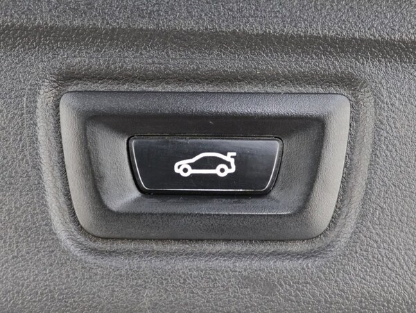 Used BMW 3 Series 2021 for sale - 76301152: Photo 26