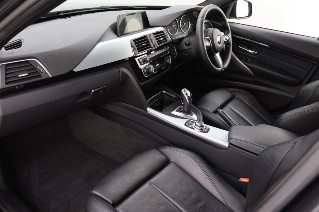 Used BMW 3 Series 2017 for sale - 77477512: Photo 23