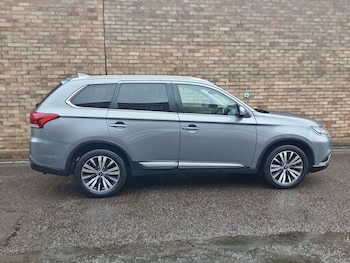 Used Mitsubishi Outlander 2020 for sale - 76591163: Photo