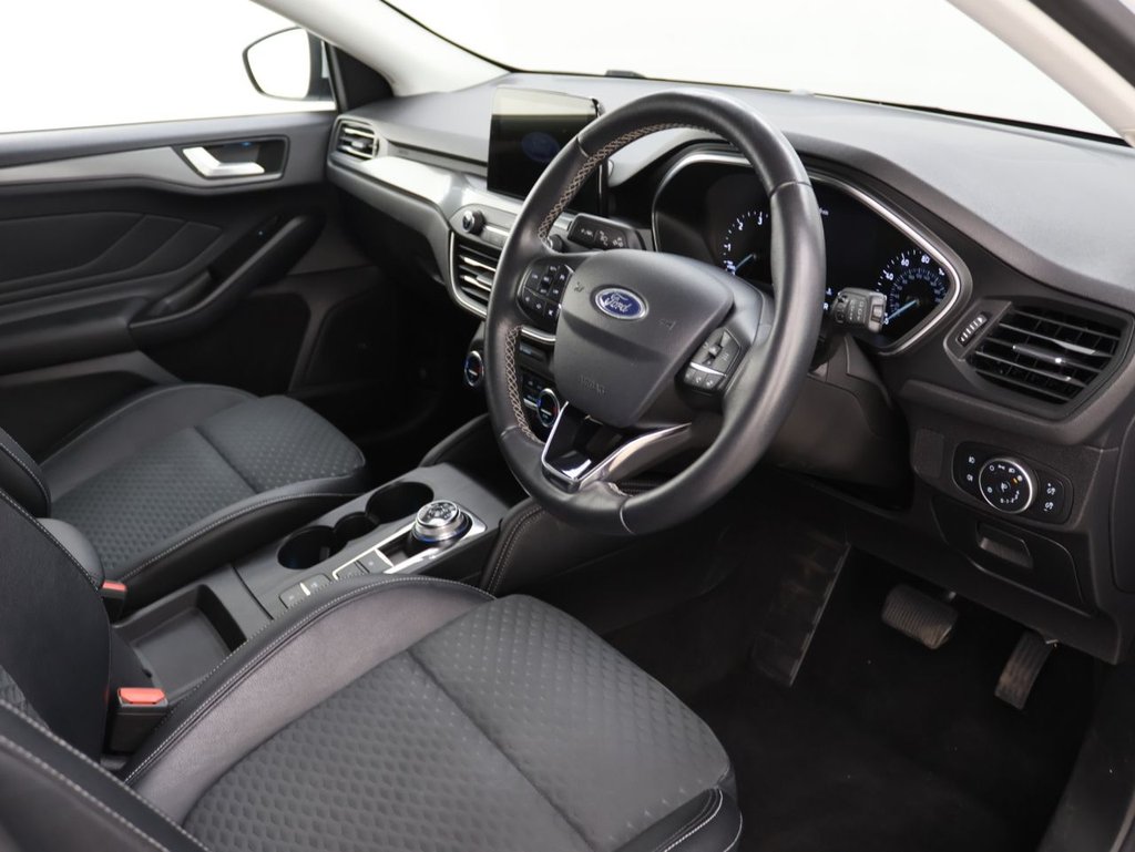 Used Ford Focus 2018 for sale - 76542170: Photo 10