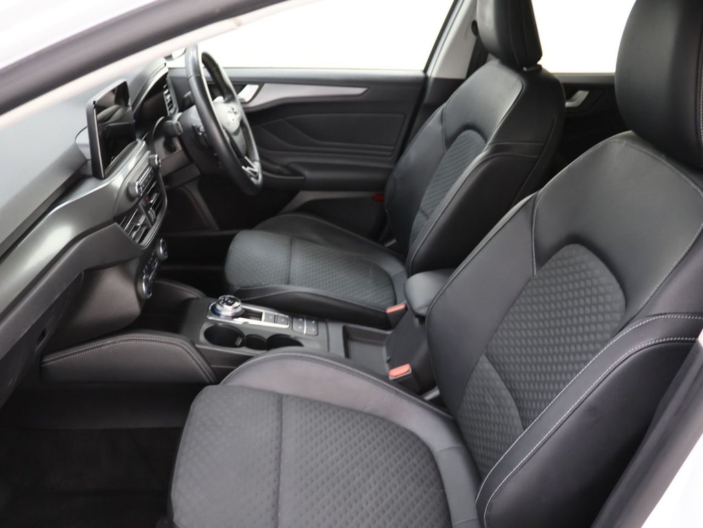 Used Ford Focus 2018 for sale - 76542170: Photo 22